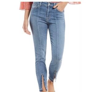 Sanctuary "Robbie" Front Slit Light Wash Denim Size 32